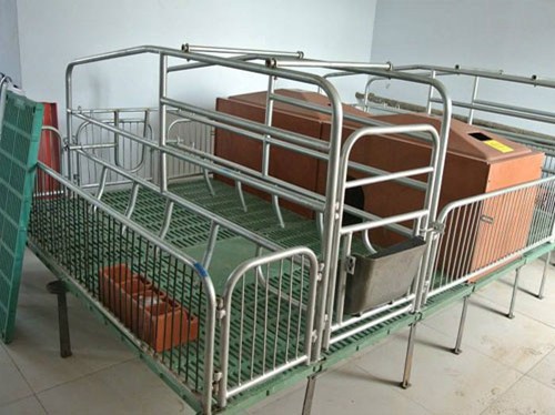 安徽猪用产床订做_万晟畜牧设备公司定做猪产床