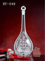 福建工艺酒瓶生产厂家|宏艺玻璃制品公司厂价订制空心造型酒瓶